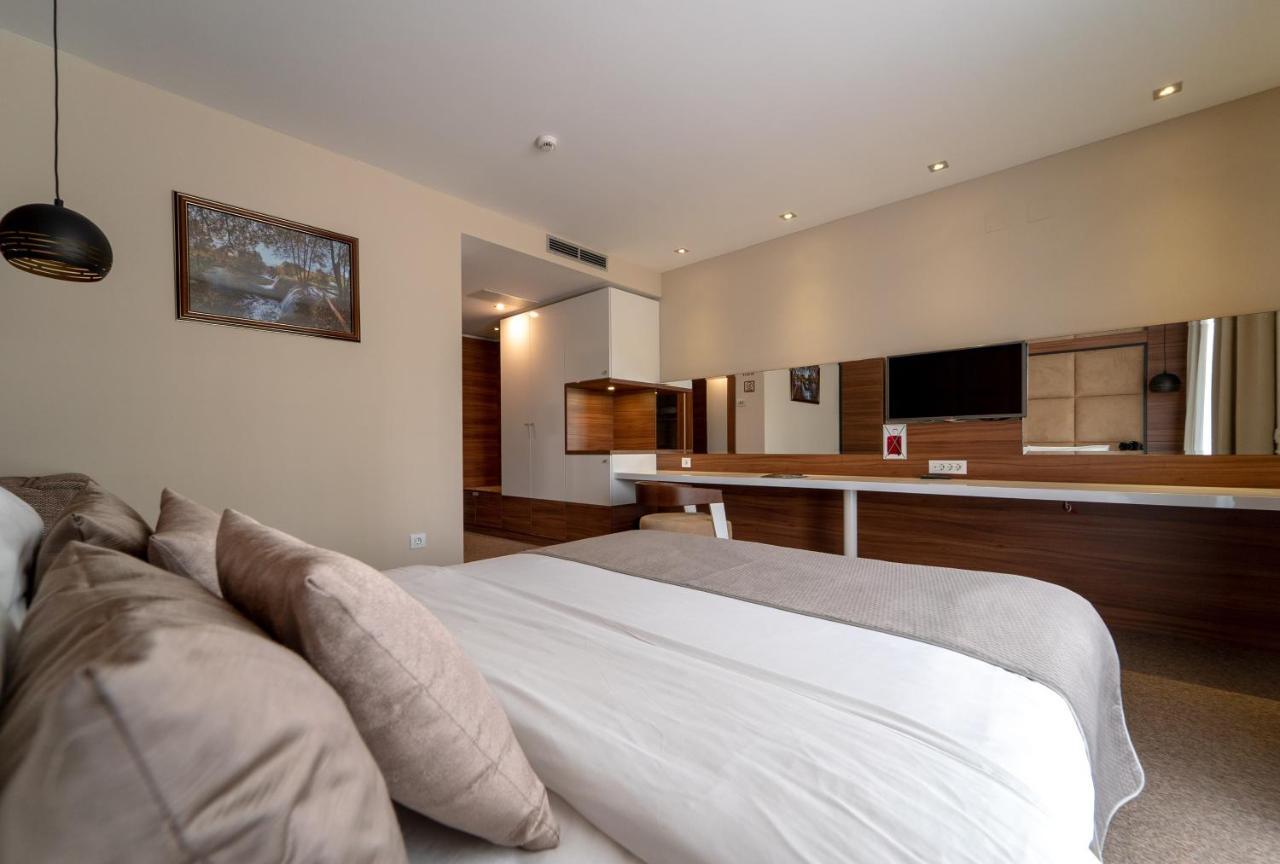 Hotel Mirjana & Rastoke Slunj